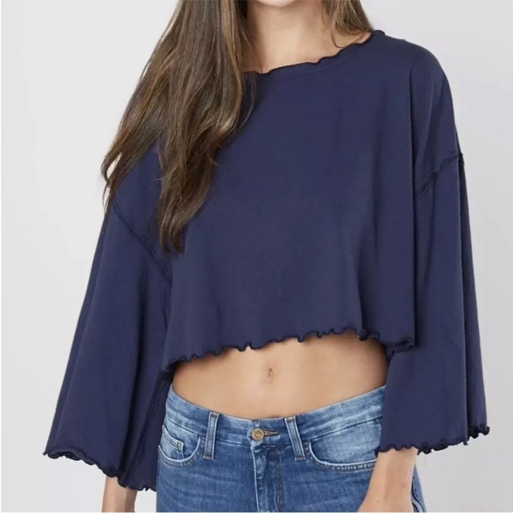 WE THE FREE Bird Gang Bell Sleeve Lettuce Hem Oversized Boho Navy Longsleeve Top